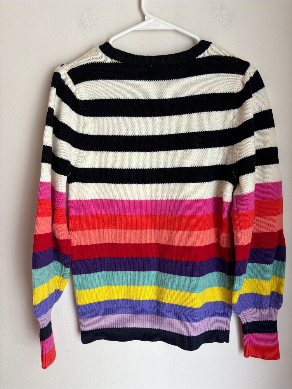 GAP Women's Multicolor Rainbow Striped merino wool Crewneck Sweater Small EUC - Picture 7 of 7